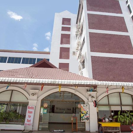 Super Oyo 1096 Winner Inn Hotel Chiang Mai Exterior foto