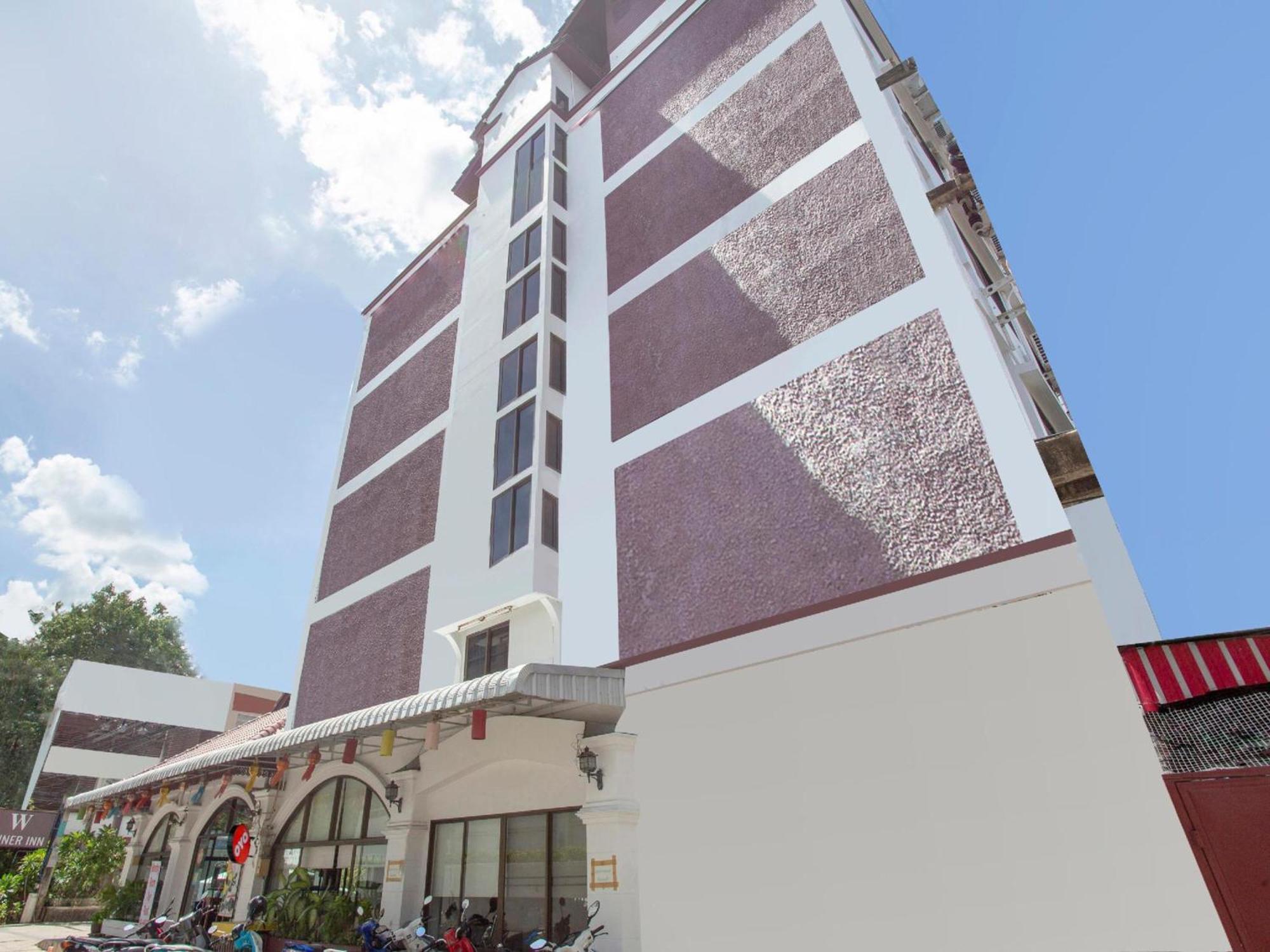 Super Oyo 1096 Winner Inn Hotel Chiang Mai Exterior foto